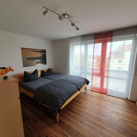Apartament See- Und Altstadtnahe Designerwohnung