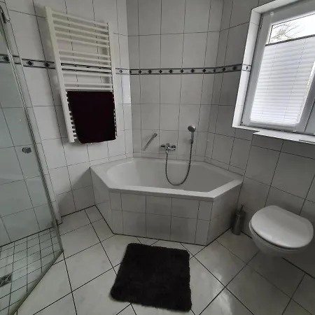 See- Und Altstadtnahe Designerwohnung